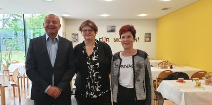 Bei der Eröffnung der Kantine in der Agentur für Arbeit 