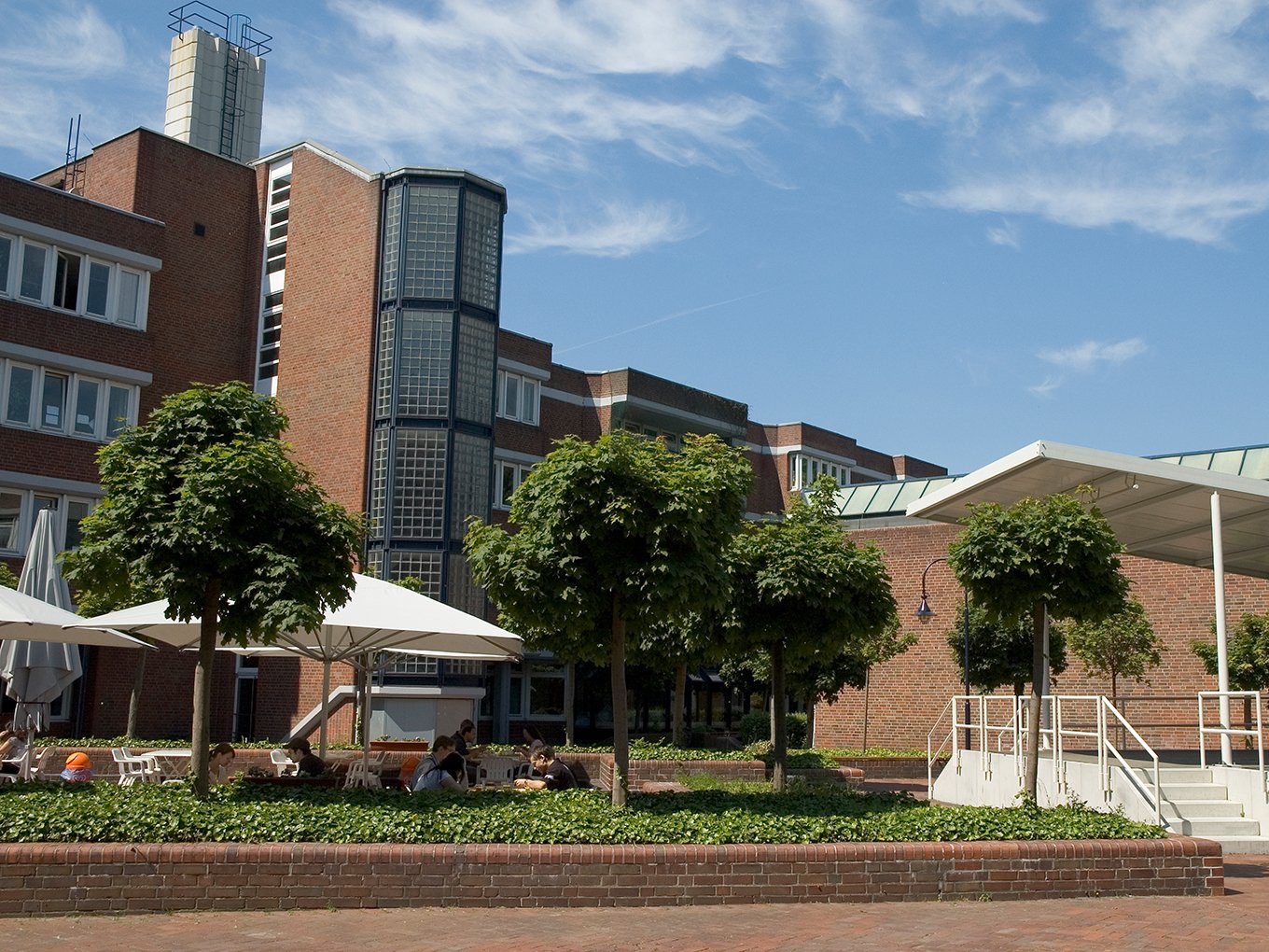 Der Innenhof des ALBBW