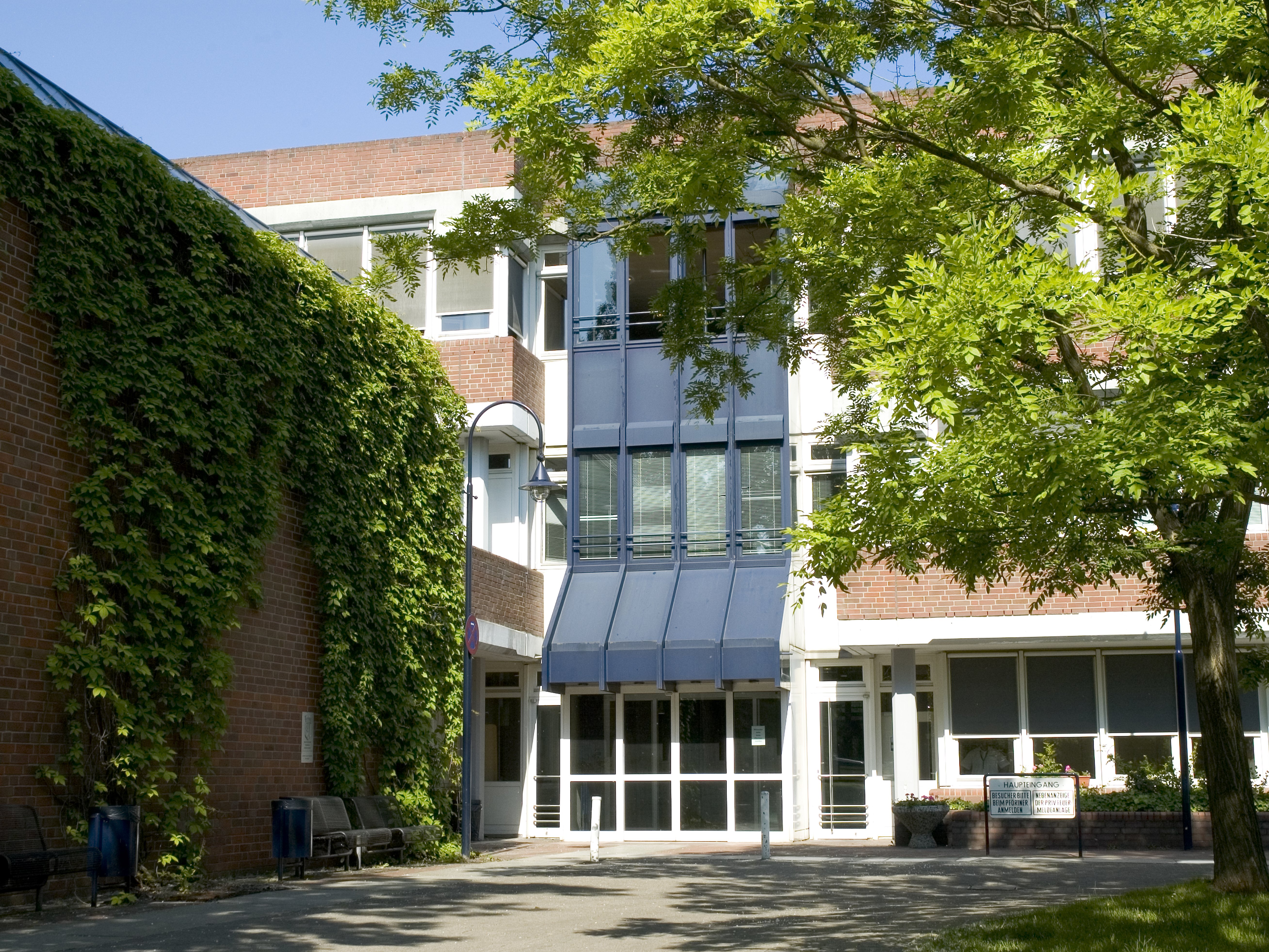 Der Eingang des ALBBW